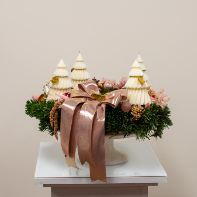 Adventski vijenac “Zimska bajka” Sandéa - 1 - Elegantna zimska dekoracija koja unosi mir i toplinu u svaki dom.Adventski vijena