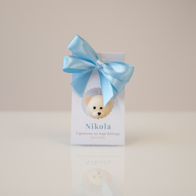 Tiny Teddy – zahvalnica za krštenje Sandéa - 3 - Tiny Teddy je mala svijeća u obliku medvjedića, osmišljena kao zahvalnica za g