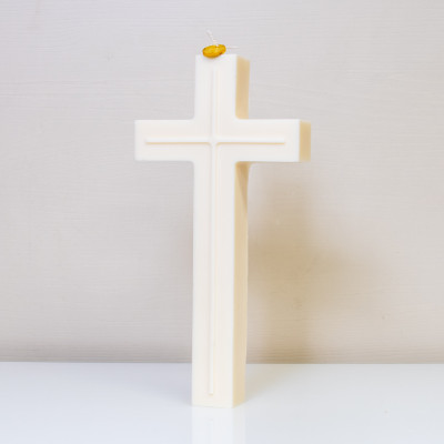 Svjetlo vjere – vjerska svijeća u obliku križa - 2 - Svijeća Svjetlo vjere izrađena je kao snažan simbol vjere, nade i duhovne